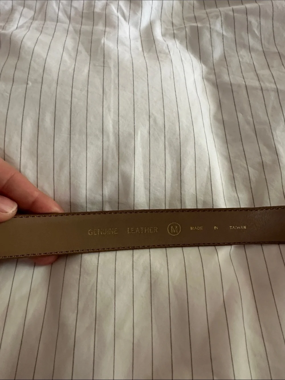 Women's Tan Textured Buckle Belt - M